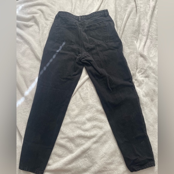 Missguided Mom Jeans - Picture 4 of 4